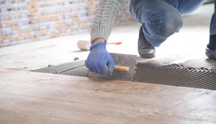 Baumit Flex Top - megbízható megoldás modern burkolási feladatokhoz